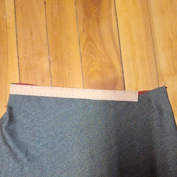 Cop.Copine Asymmetrical Skirt with Gray and Plaid Design - Picture 6 of 8